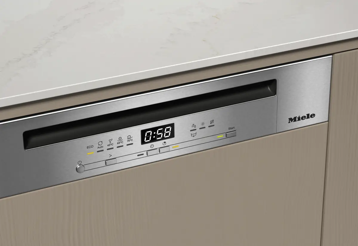 G 5832 SCi Active Plus S